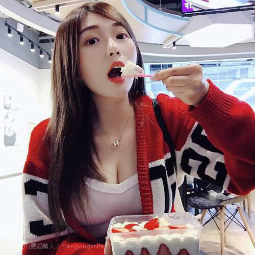 奥康纳的精准踢球技术成为袋鼠队胜利的重要保障，歌手奥康纳