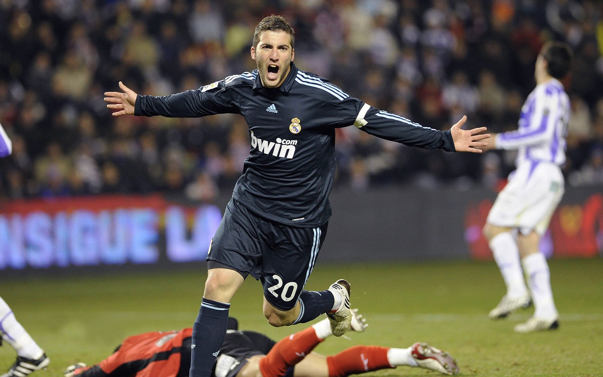 开云体育下载官网-福登续约曼城，未来可期，福登参加欧洲杯了吗