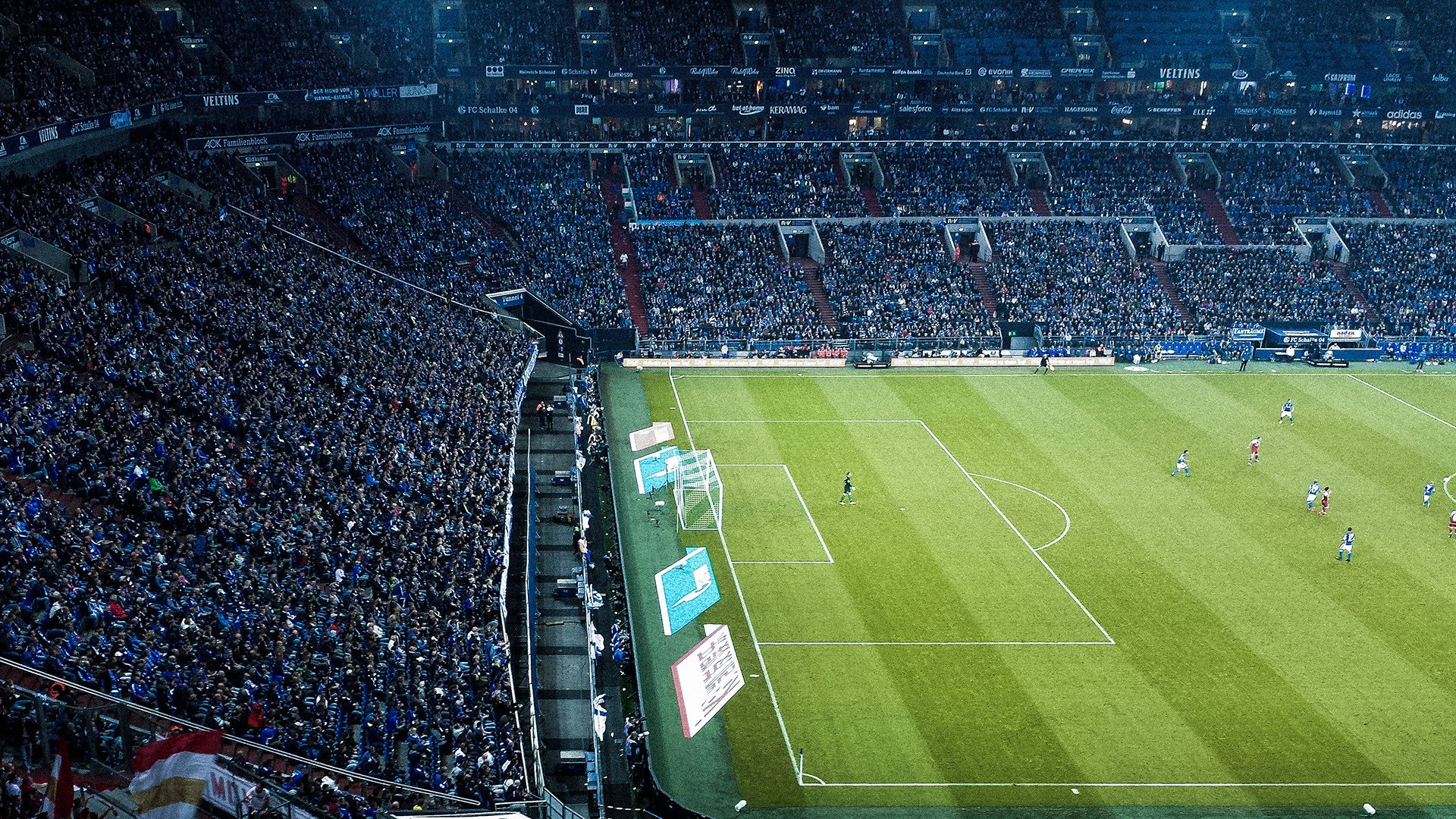 赫塔菲成功保级，继续征战西甲，赫塔菲队员